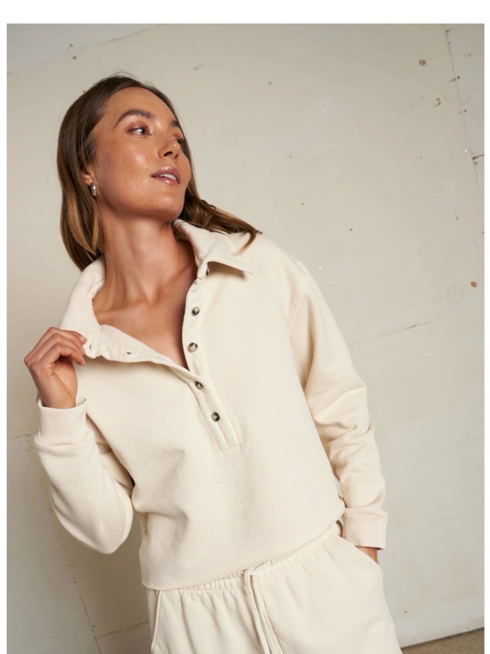 perfectwhitetee Women's Cream Snap-Placket Pullover